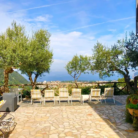Casa Mazzola Bed & Breakfast