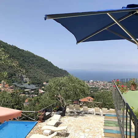Bed & Breakfast Casa Mazzola 4*
