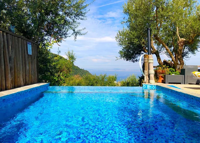 Bed & Breakfast Casa Mazzola 4*